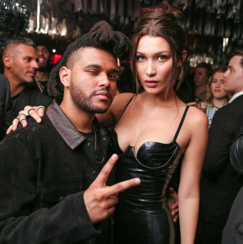 the_weeknd_i_bella_hadid_v_chernom_plate[1]